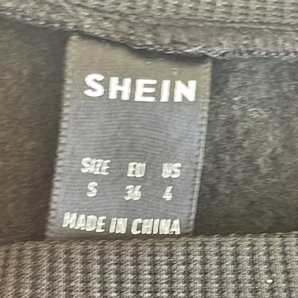 ❤️ 🆕 SHEIN FLEECE New York Letter Print Graphic Sweatshirt Long Sleeve Size S - Picture 4 of 4